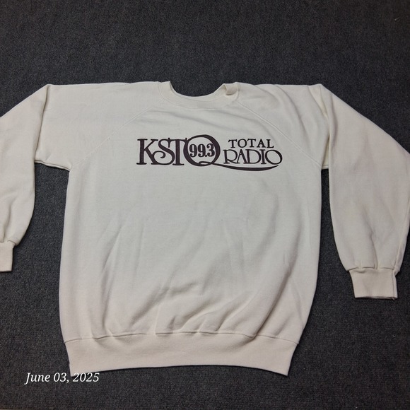 Hanes Other - Vintage KST 99.3 Total Radio Sweatshirt Adult Size XXL  Hanes‎ Made in USA 90s